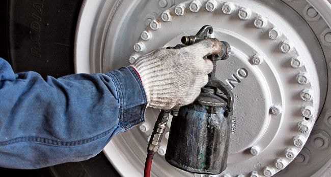 塗装・鈑金 日豊特装車輌